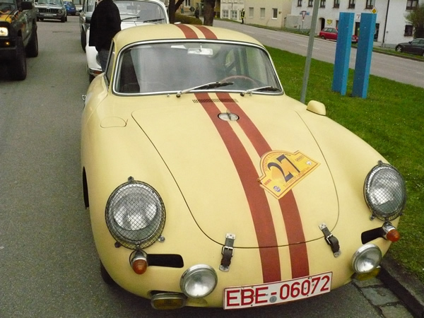 Porsche Oldtimer auf der Kundenveranstaltung der X-Leasing